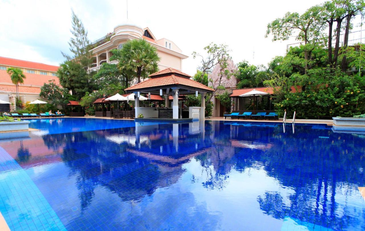 Hotel Somadevi Angkor Resort&Spa Siem Reap Exterior foto